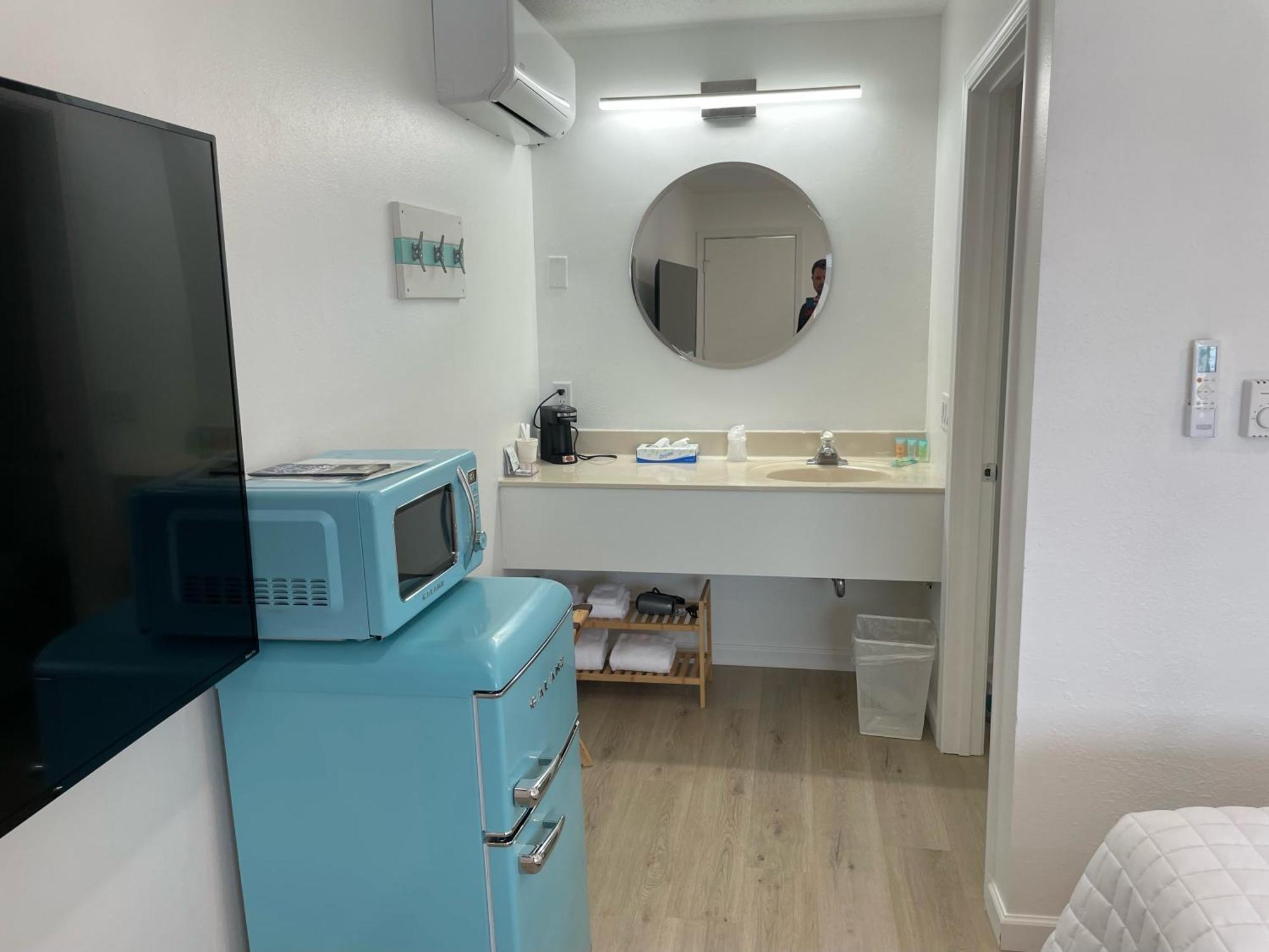 Single King Room Lake City Ngoại thất bức ảnh